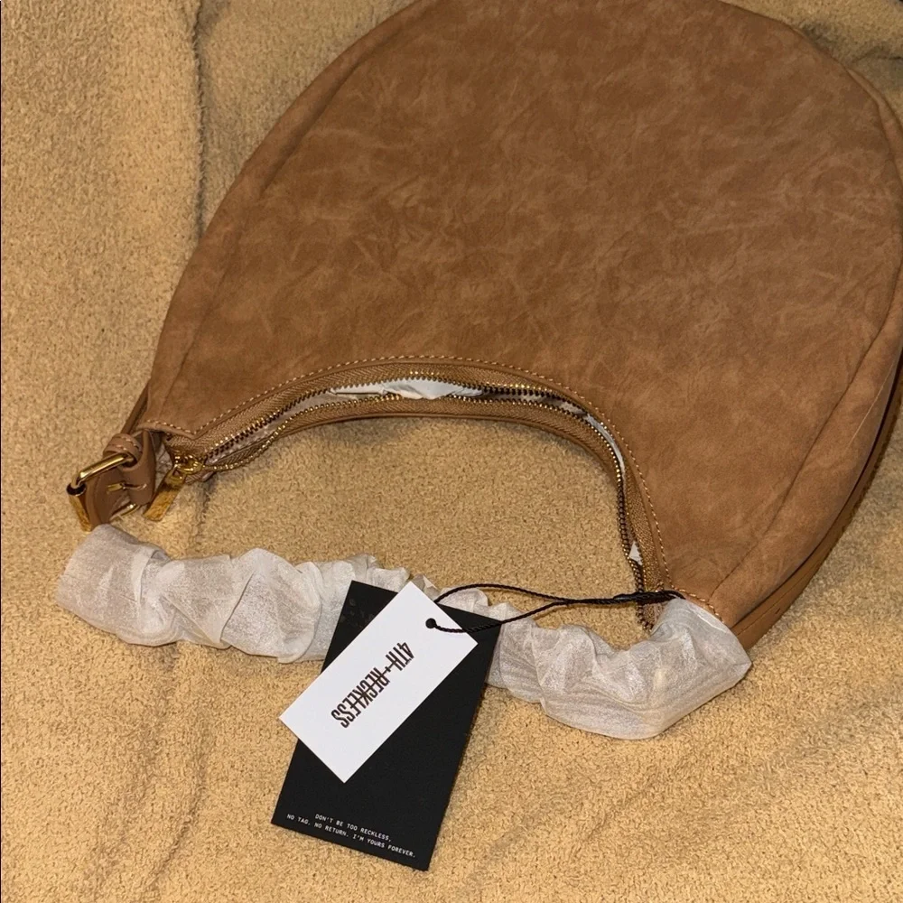 4th & Reckless Una Faux Suede Crescent Bag Shoulder Purse Brown Tan NEW Medium - Picture 6 of 10